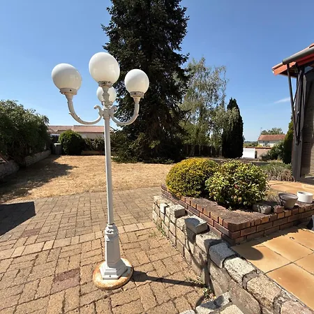 Le Clos Sarrail Maison Centre Jardin 8 Personnes *